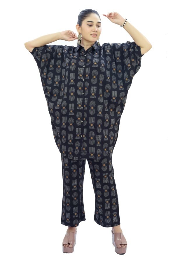 Graceful Kaftan Print Co-Ord Set with Coordinated Pant
